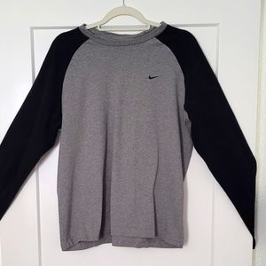 Men's Nike Long Sleeve Shirt Black and Gray Size XL